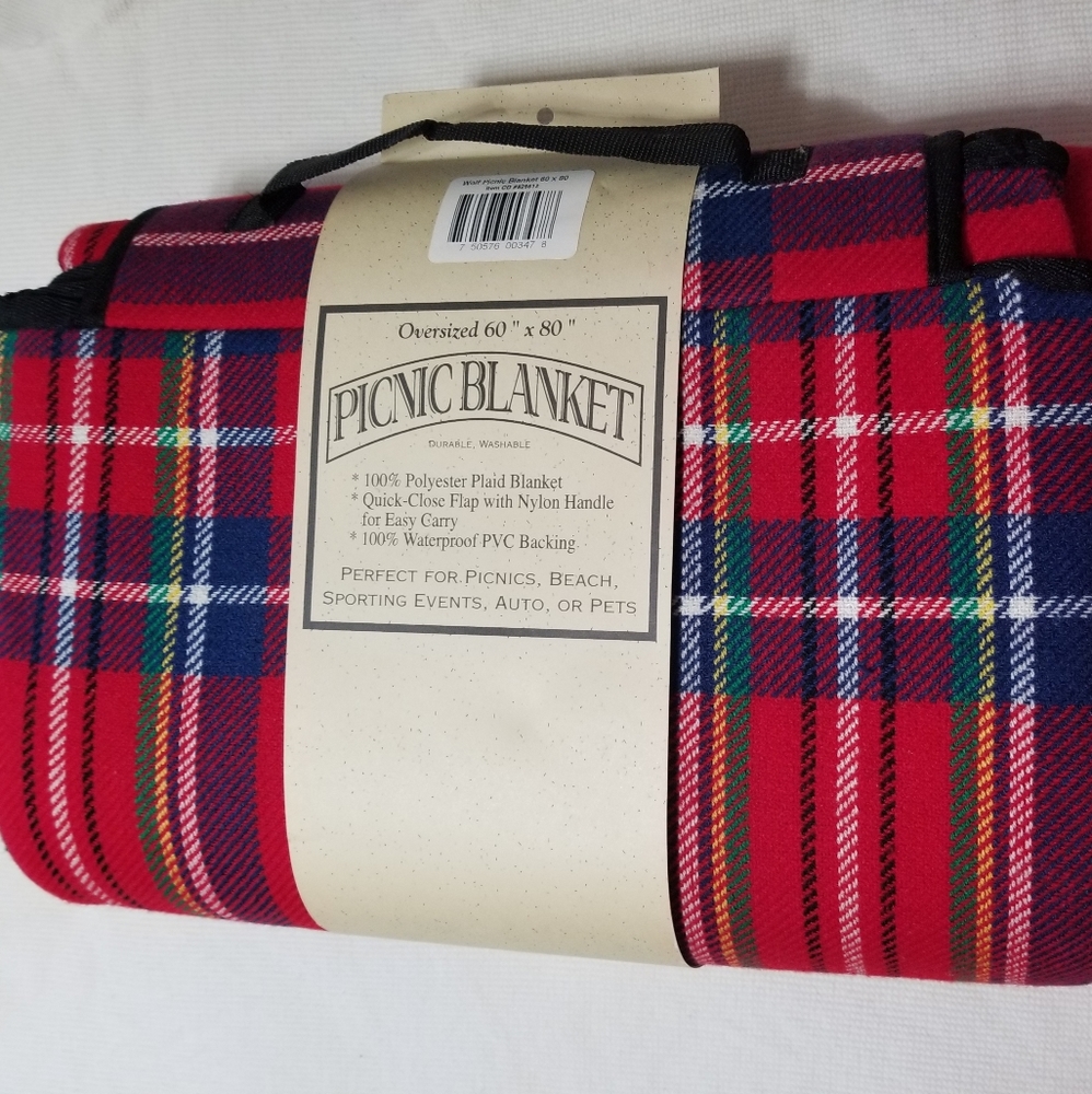 Wolf Oversized Folding Picnic Blanket, waterproof backing, red plaid, 60" x 80"